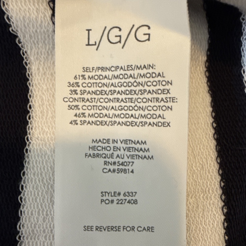 CAbi Women Sleeveless Top L Navy White Striped Illusion Tee Stretch‎ Pattern - Picture 6 of 8